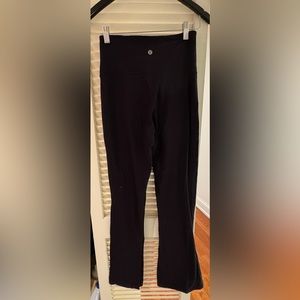LIKE NEW lululemon align High Rise Flare full length size 6